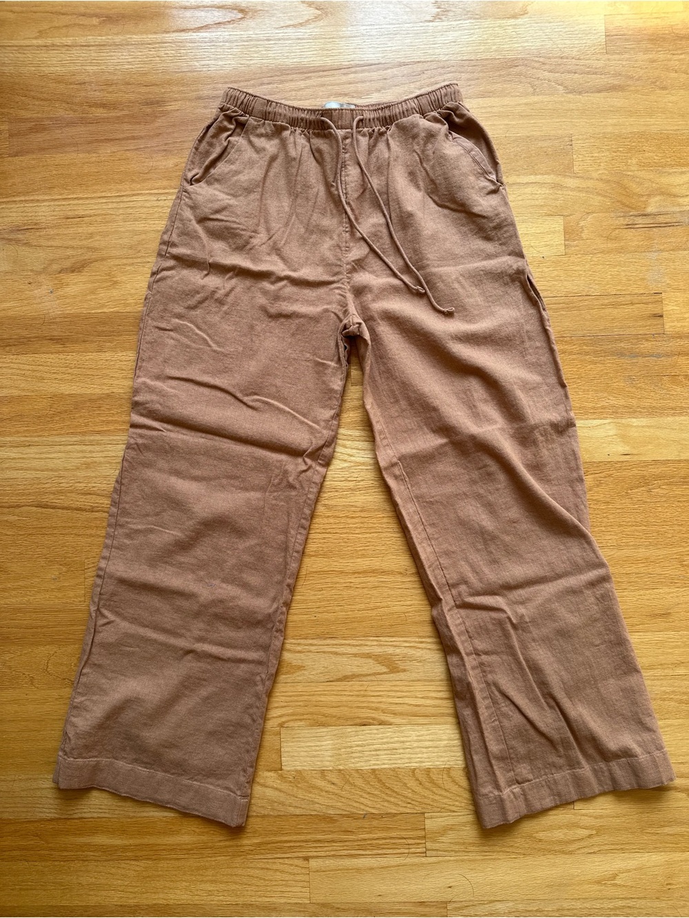Abercrombie & Fitch Women’s Drawstring Linen Pants in Warm Brown